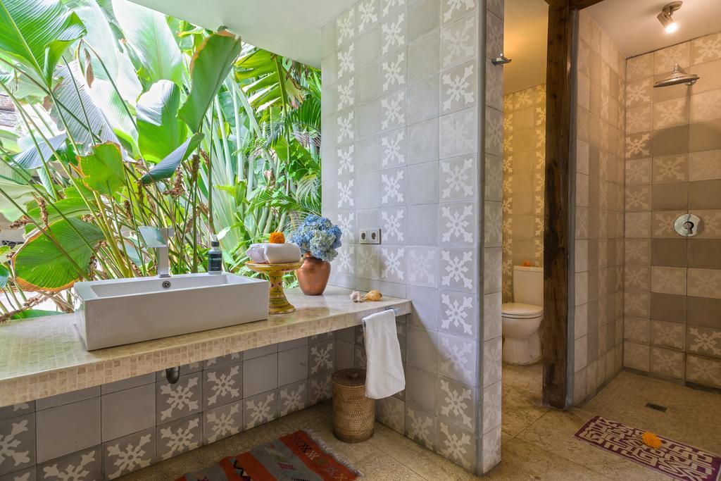 Elegant Villa Casabianca - Tropical Pool & Garden, Near Potato Head Beach Club! Seminyak Exterior foto